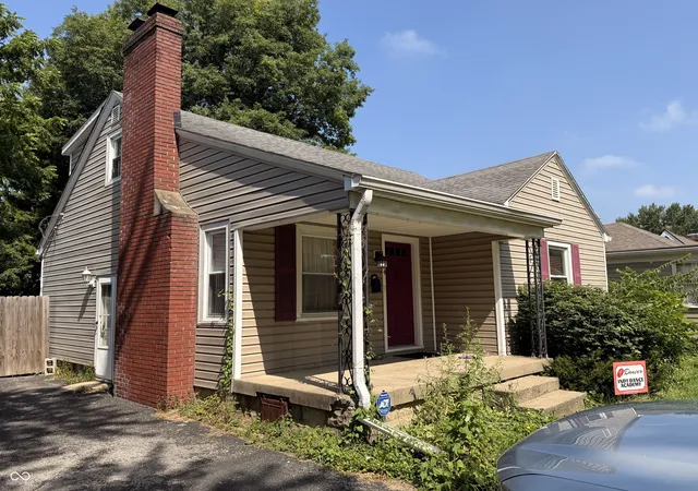 Photo 2 of Single family home for sale at 44 Rosemere Ave, Indianapolis, IN 46229 | MLS# 22115201 | Listing updated on 2026-08-11