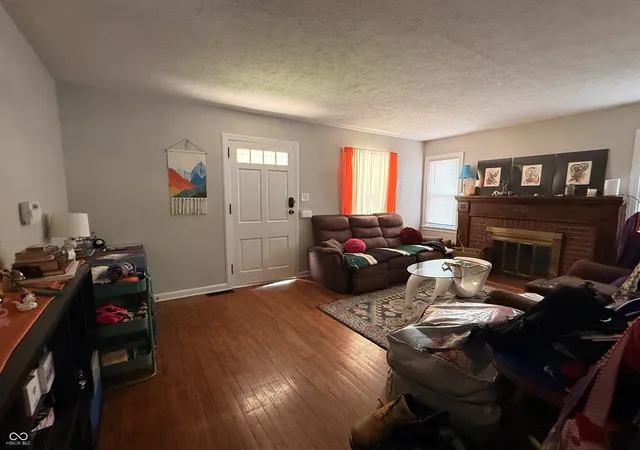 Photo 3 of Single family home for sale at 44 Rosemere Ave, Indianapolis, IN 46229 | MLS# 22115201 | Listing updated on 2026-08-11