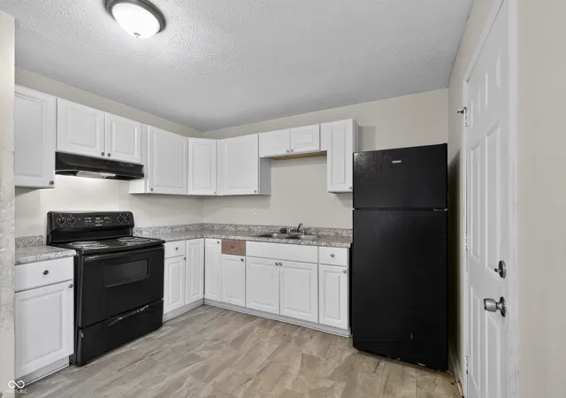 5th image of 3651 Decamp Dr, Indianapolis, IN 46226 | MLS# 22115212