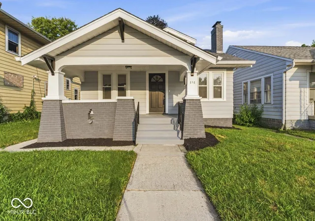 Photo 1 of Single family home for sale at 818 N Denny St, Indianapolis, IN 46201 | MLS# 22115216 | Listing updated on 2026-09-12