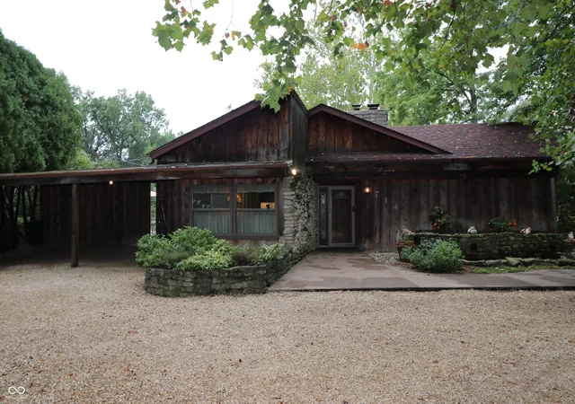 Photo 1 of Single family home for sale at 714 Edgewood Dr, Batesville, IN 47006 | MLS# 22115218 | Listing updated on 2026-09-22