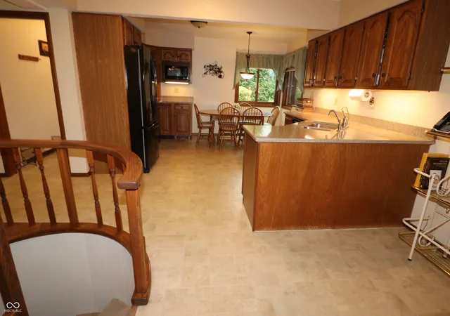 Photo 4 of Single family home for sale at 714 Edgewood Dr, Batesville, IN 47006 | MLS# 22115218 | Listing updated on 2026-09-22