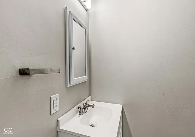 21st image of 3239 3241 Boulevard Pl, Indianapolis, IN 46208 | MLS# 22115251