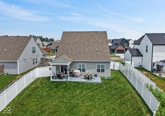 5th image of 952 Borealis Dr, Franklin, IN 46131 | MLS# 22115273