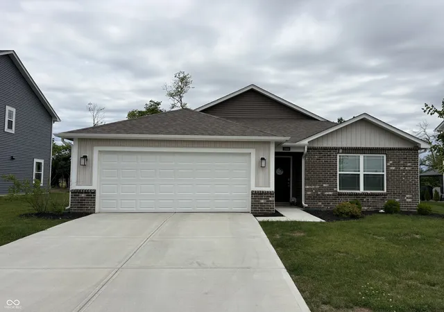 1st image of 1466 Fleming Dr, Greenfield, IN 46140 | MLS# 22115288
