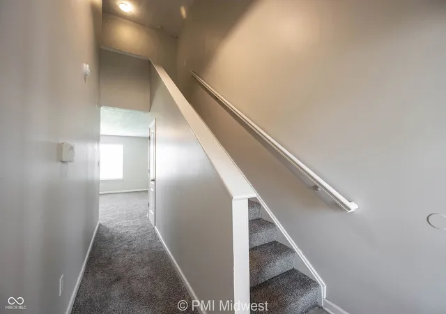 Photo 3 of Single family home for sale at 542 Fisher Crk Dr, Indianapolis, IN 46239 | MLS# 22115294 | Listing updated on 2026-10-01