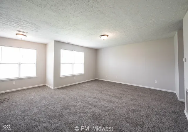 Photo 3 of Single family home for sale at 542 Fisher Crk Dr, Indianapolis, IN 46239 | MLS# 22115294 | Listing updated on 2026-10-01