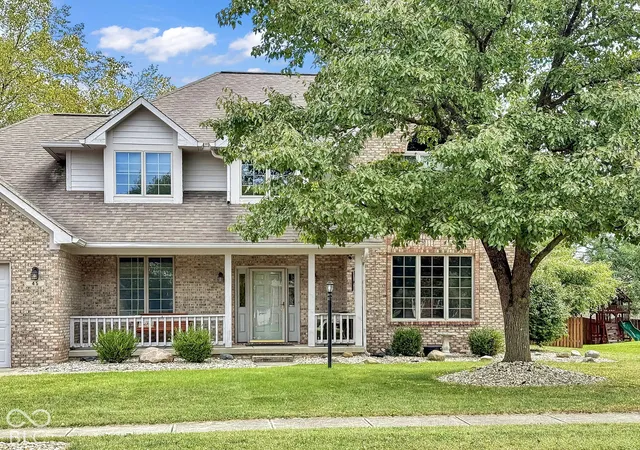 Photo 3 of Sale Pending at 45 Trotters Run, Brownsburg, IN 46112 | MLS# 22115298 | Listing updated on 2026-09-29