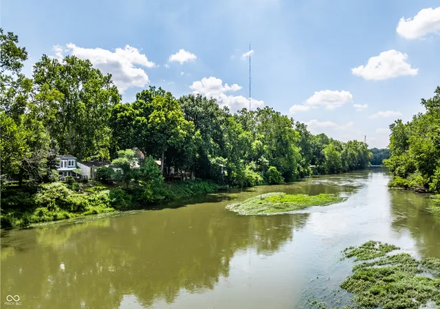 Photo 3 of Sale Pending at 5028 Riverview Dr, Indianapolis, IN 46208 | MLS# 22115300 | Listing updated on 2026-08-19
