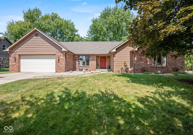 Single family home for sale at 12150 Sunrise Ct, Indianapolis, IN 46229 | MLS# 22115301