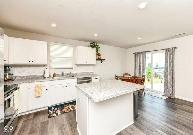 Photo 4 of Sale Pending at 3130 E Sheldon Way, Danville, IN 46122 | MLS# 22115311 | Listing updated on 2026-09-06