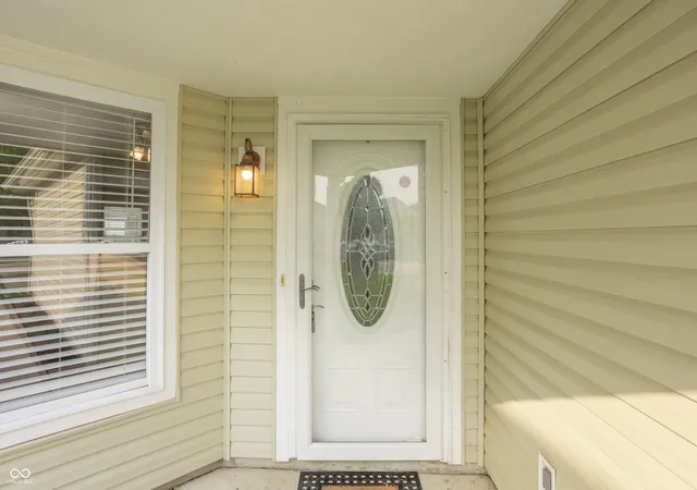 5th image of 9959 Olympic Cir, Indianapolis, IN 46234 | MLS# 22115324