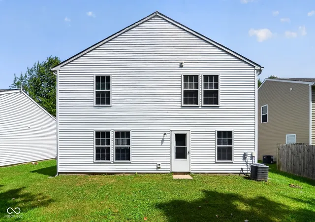 15th image of 1191 N Aberdeen Dr, Franklin, IN 46131 | MLS# 22115350