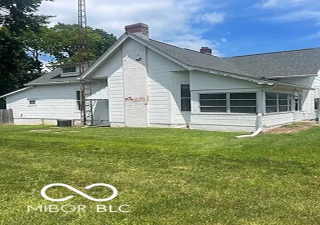 2nd image of 208 E Green, Waveland, IN 47989 | MLS# 22115360