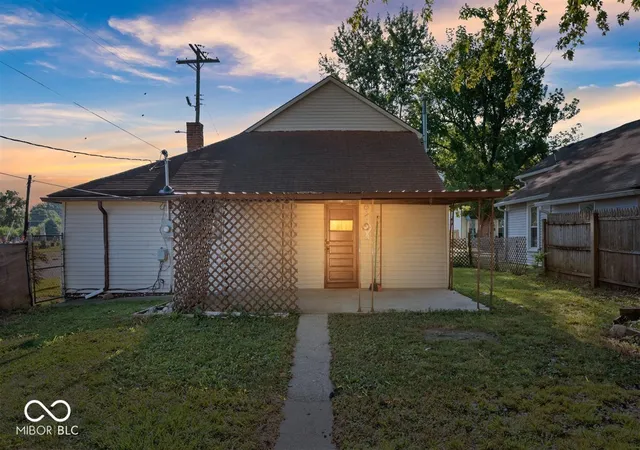37th image of 225 N West St, Shelbyville, IN 46176 | MLS# 22115372