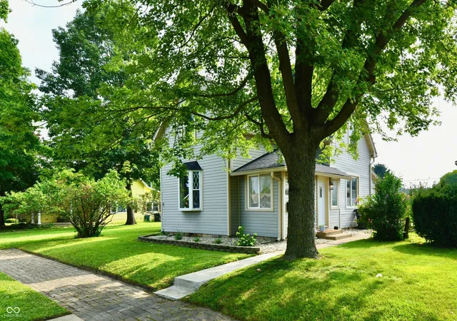 36th image of 205 N 10th St, Elwood, IN 46036 | MLS# 22115375