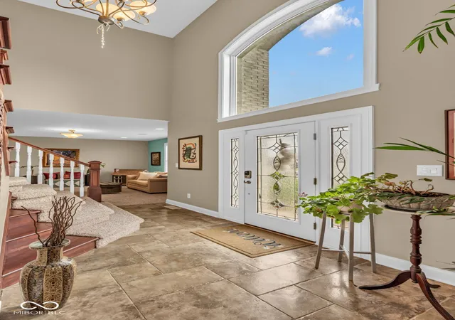 4th image of 1008 Red Oak Dr, Plainfield, IN 46168 | MLS# 22115376