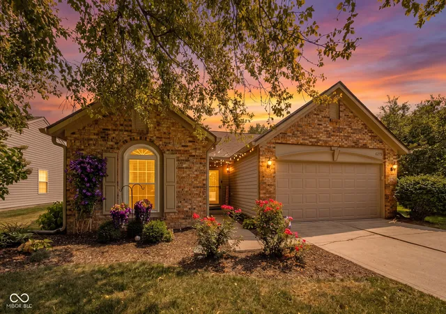 1st image of 6279 Briargate Dr, Zionsville, IN 46077 | MLS# 22115384