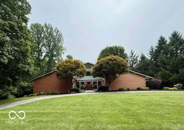 Photo 1 of Sale Pending at 9009 Shetland Ct, Indianapolis, IN 46278 | MLS# 22115401 | Listing updated on 2026-09-25