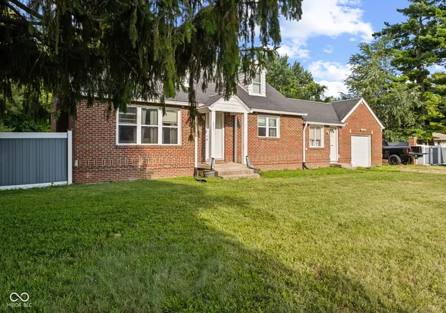 Photo 2 of Single family home for sale at 6461 Madison Ave, Indianapolis, IN 46227 | MLS# 22115403 | Listing updated on 2026-08-26