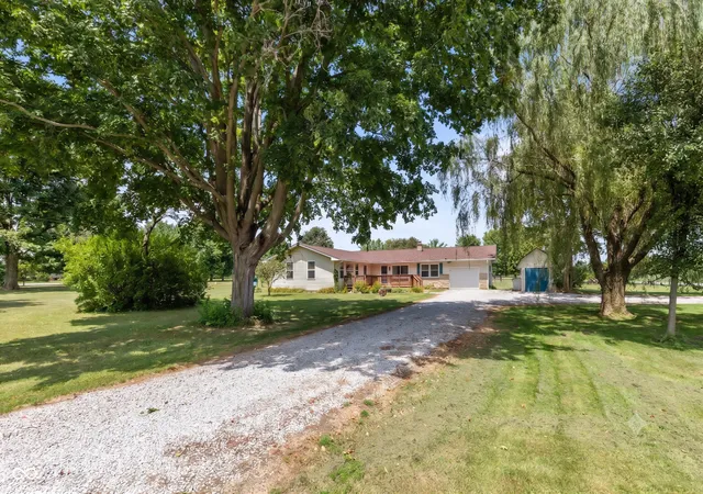 2nd image of 1268 W 100 N, Franklin, IN 46131 | MLS# 22115405