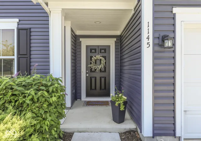 2nd image of 1145 Cobra Dr, Franklin, IN 46131 | MLS# 22115408