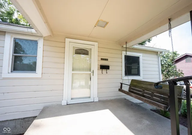 Photo 3 of Single family home for sale at 1497 Monument St, Noblesville, IN 46060 | MLS# 22115419 | Listing updated on 2026-09-24