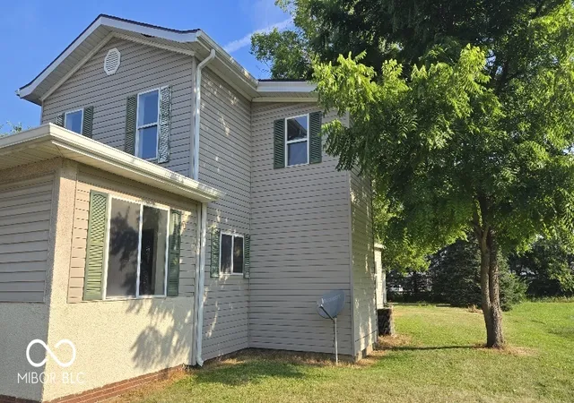 3rd image of 1602 S D St, Elwood, IN 46036 | MLS# 22115428