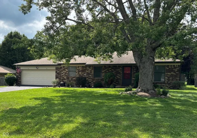 1st image of 2932 High Acres East St, New Palestine, IN 46163 | MLS# 22115438