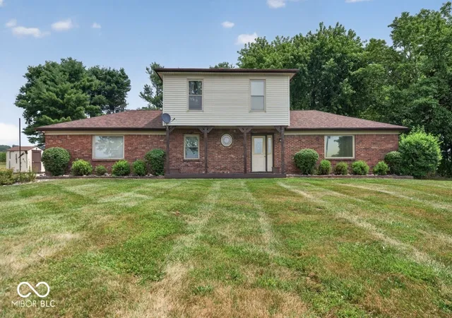 Photo 2 of Single family home for sale at 3092 N State Rd 17, Logansport, IN 46947 | MLS# 22115443 | Listing updated on 2026-07-23