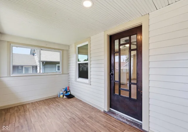 Photo 4 of Single family home for sale at 1532 E Tabor St, Indianapolis, IN 46203 | MLS# 22115445 | Listing updated on 2026-09-24