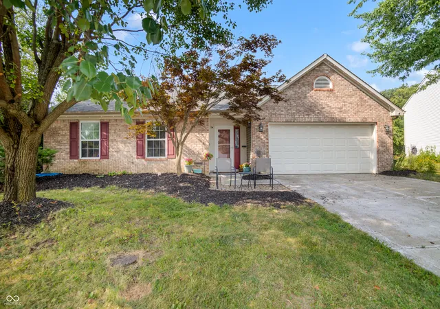 2nd image of 10121 Cornith Wy, Avon, IN 46123 | MLS# 22115447