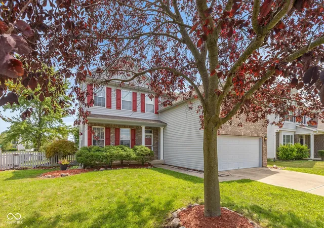 2nd image of 2637 Night Hawk Rd, Greenwood, IN 46143 | MLS# 22115448
