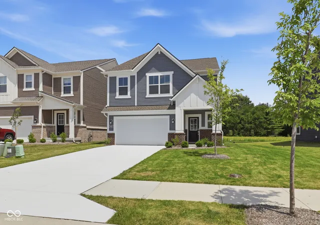 2nd image of 3425 Sugar Grove Dr Dr, Whitestown, IN 46075 | MLS# 22115468