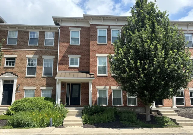 1st image of 6338 Central Blvd, Whitestown, IN 46075 | MLS# 22115472