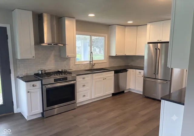 Photo 2 of Sale Pending at 320 N 7th Avenue, Beech Grove, IN 46107 | MLS# 22115495 | Listing updated on 2026-08-05