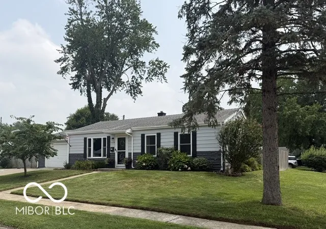 1st image of 1420 Rochelle Dr, Lafayette, IN 47909 | MLS# 22115499