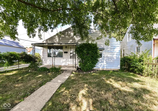1st image of 3808 Brown St, Anderson, IN 46013 | MLS# 22115503