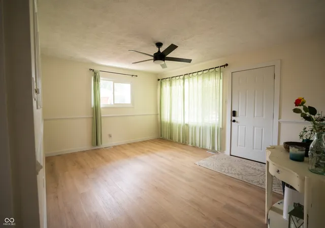Photo 4 of Single family home for sale at 431 N 14th Avenue, Beech Grove, IN 46107 | MLS# 22115524 | Listing updated on 2026-09-04