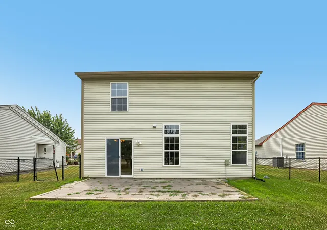 5th image of 165 Harts Ford Wy, Brownsburg, IN 46112 | MLS# 22115547