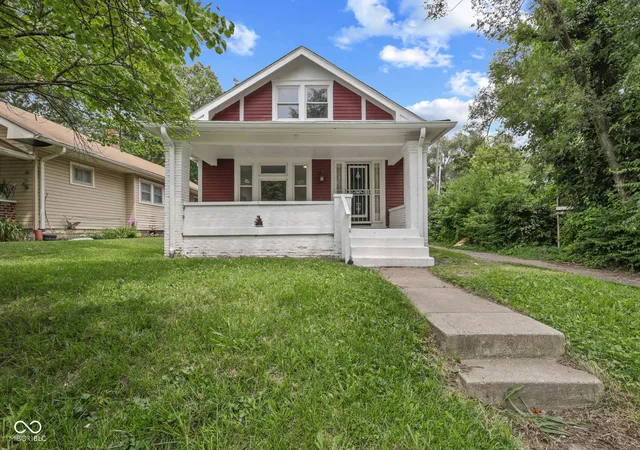 Photo 1 of Single family home for sale at 519 N Oakland Ave, Indianapolis, IN 46201 | MLS# 22115562 | Listing updated on 2026-07-23