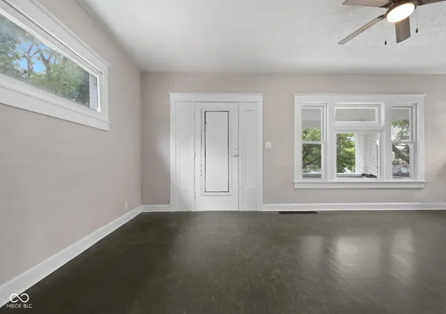 Photo 4 of Single family home for sale at 519 N Oakland Ave, Indianapolis, IN 46201 | MLS# 22115562 | Listing updated on 2026-07-23