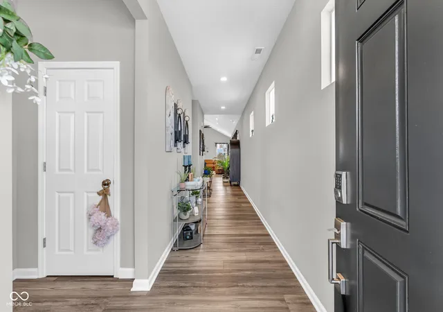 Photo 4 of Sale Pending at 2339 William Garrett Way, Shelbyville, IN 46176 | MLS# 22115583 | Listing updated on 2026-10-29