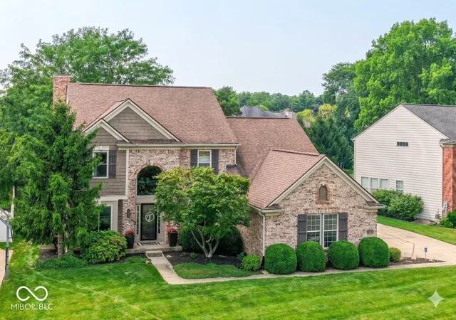1st image of 11834 Gray Eagle Dr, Fishers, IN 46037 | MLS# 22115589