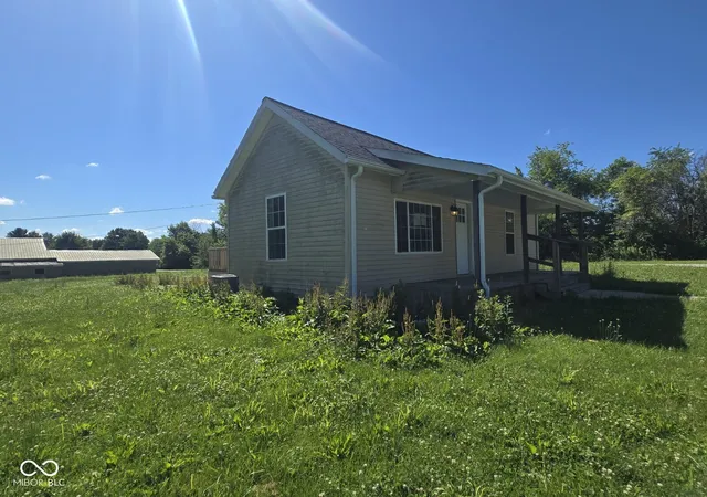 Photo 3 of Sale Pending at 15144 2nd Avenue, Blanford, IN 47831 | MLS# 22115606 | Listing updated on 2026-08-19
