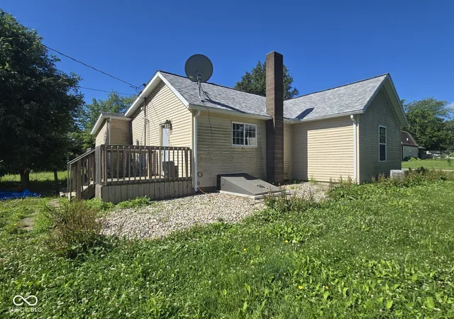 Photo 3 of Sale Pending at 15144 2nd Avenue, Blanford, IN 47831 | MLS# 22115606 | Listing updated on 2026-08-19