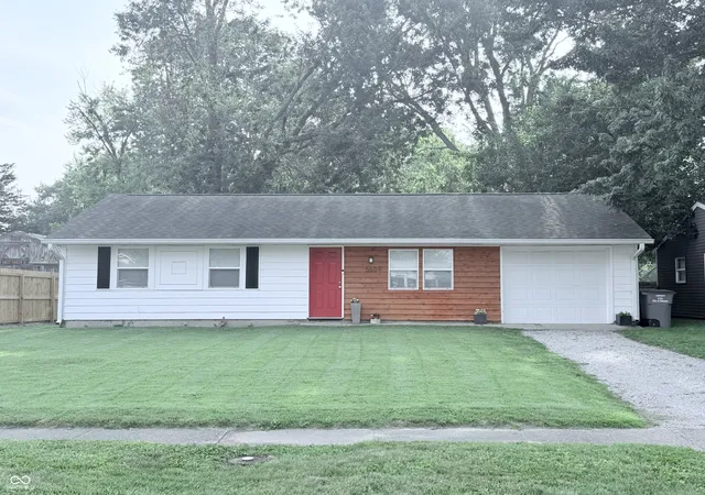 Photo 1 of Sale Pending at 5609 Wampum Dr, Kokomo, IN 46902 | MLS# 22115611 | Listing updated on 2026-09-01