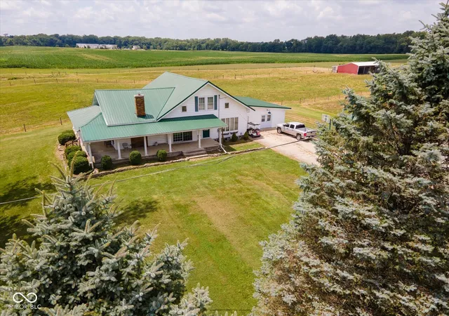73rd image of 7380 E 25th St, Columbus, IN 47203 | MLS# 22115614