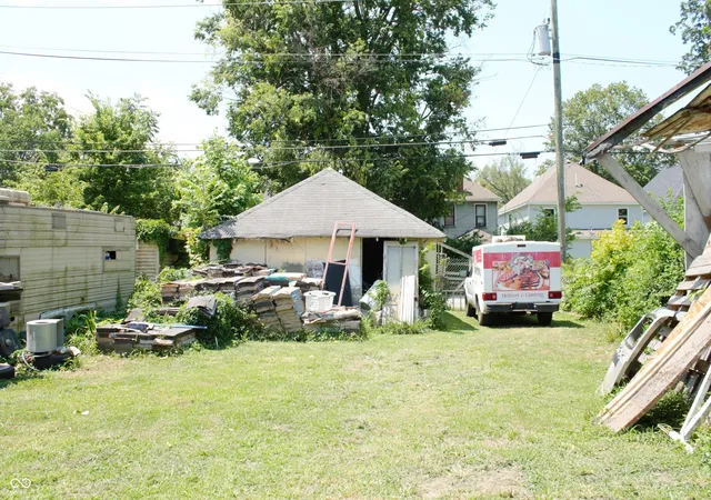 Photo 3 of Single family home for sale at 434 N Beville Ave, Indianapolis, IN 46201 | MLS# 22115616 | Listing updated on 2026-08-05