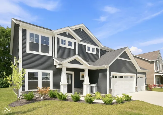 Photo 3 of Single family home for sale at 7216 Jackson Dr, Indianapolis, IN 46229 | MLS# 22115617 | Listing updated on 2026-09-02
